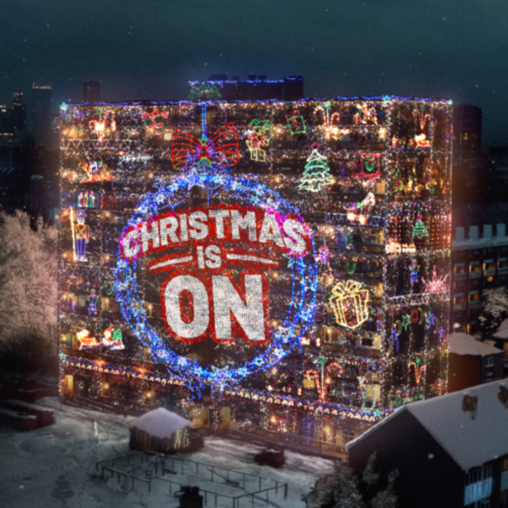 Argos digital campaign says 'Bauble to last year'