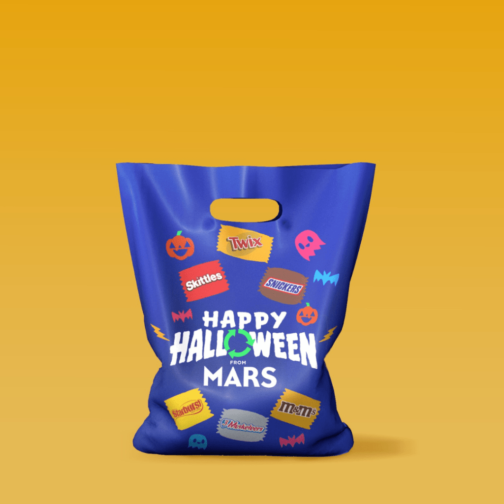 Trick or Trash bags use the blue color of the Mars logo and are covered with Mars' most iconic candy illustrations and Halloween elements